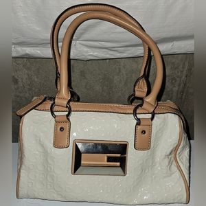 LAST CALL THRU 103125 Guess Purse